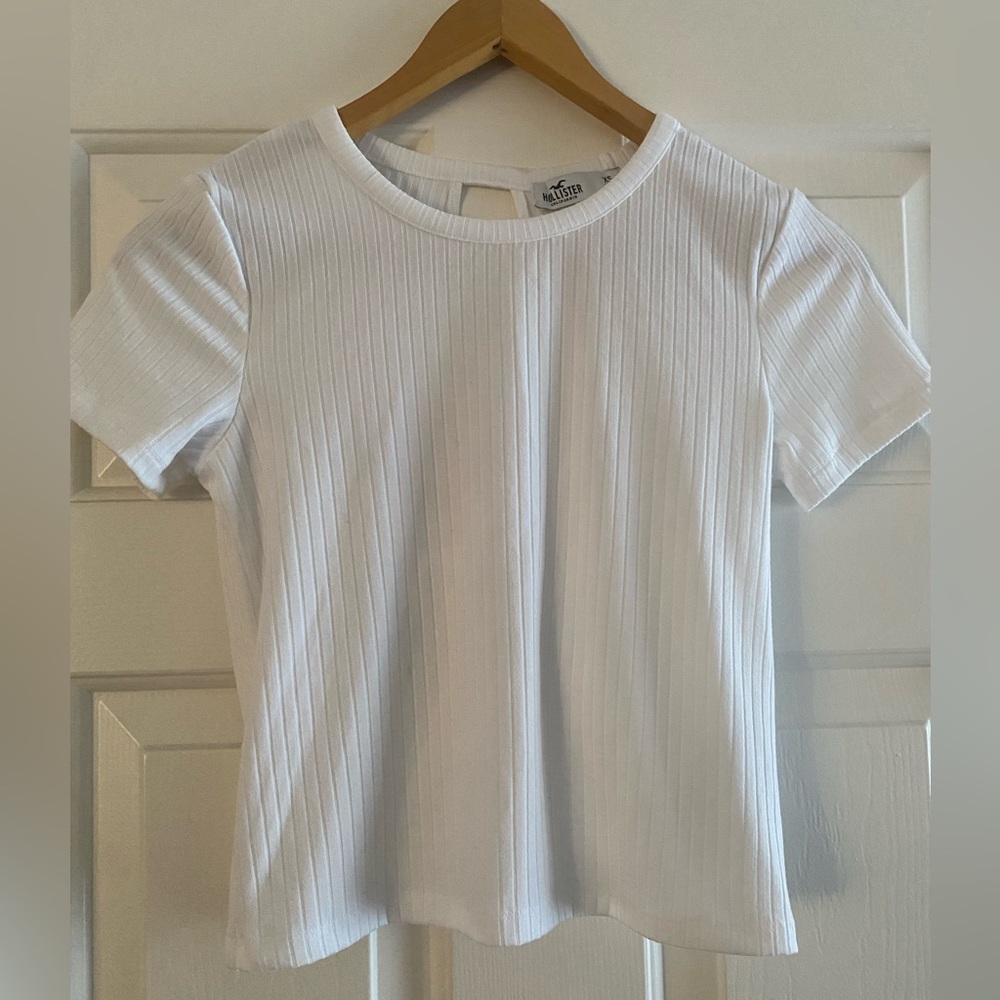 Hollister white top - New with tags